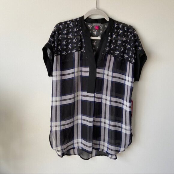 NWT Vince Camuto Dolman-sleeve Henley Top - Picture 3 of 13